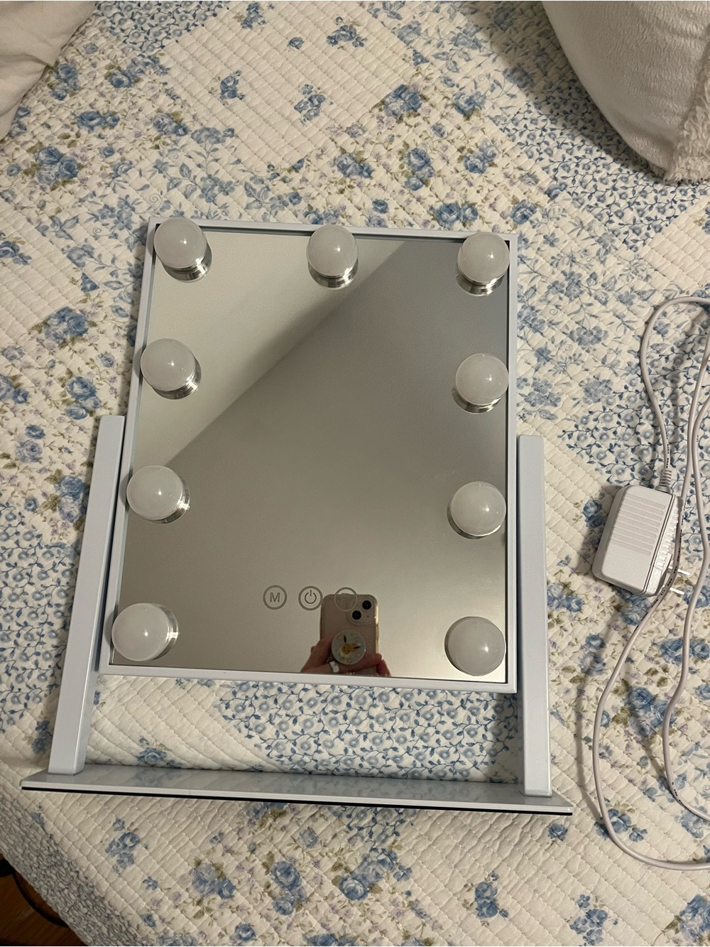 LED light up mirror